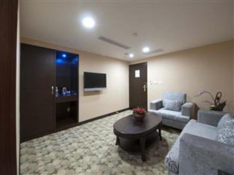 Metropolis Hotel Taoyuan Exteriör bild